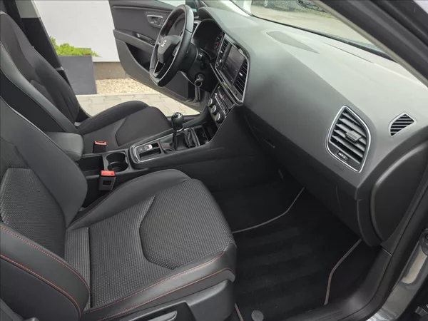 Seat Leon 1,4 TSi 92KW FR LED NAVI KŮŽE - foto 36