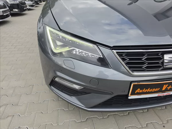 Seat Leon 1,4 TSi 92KW FR LED NAVI KŮŽE - foto 46