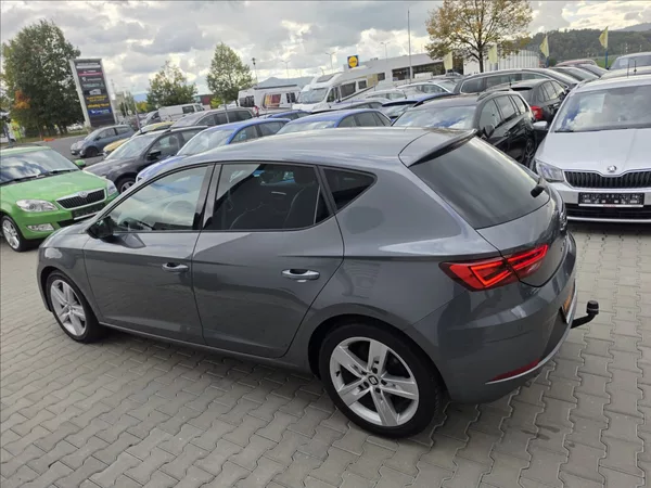 Seat Leon 1,4 TSi 92KW FR LED NAVI KŮŽE - foto 9