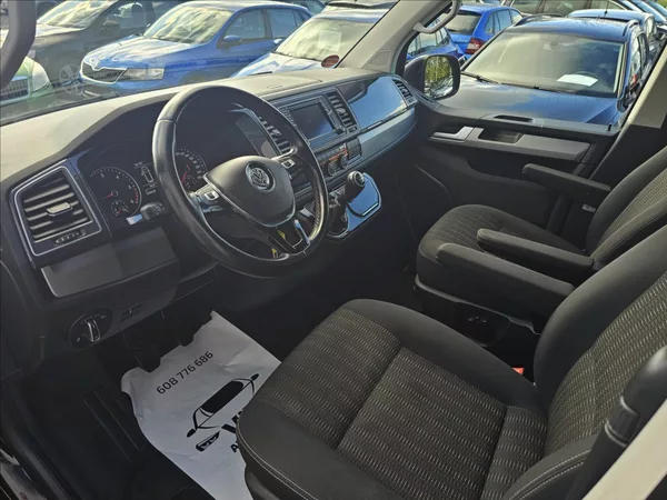 Volkswagen Multivan 2,0 TDi 110 KW Bully 7 míst TZ - foto 11