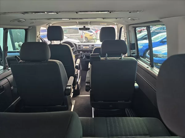 Volkswagen Multivan 2,0 TDi 110 KW Bully 7 míst TZ - foto 25