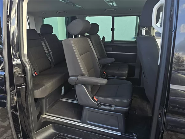 Volkswagen Multivan 2,0 TDi 110 KW Bully 7 míst TZ - foto 29