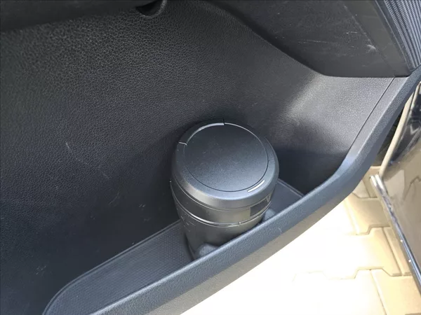 Volkswagen Multivan 2,0 TDi 110 KW Bully 7 míst TZ - foto 42