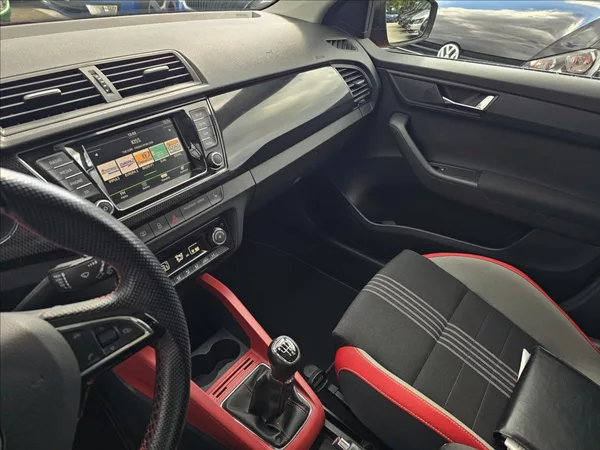 Škoda Fabia III 1,2TSi 81KW Monte Carlo - foto 13