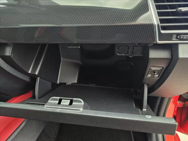 Škoda Fabia III 1,2TSi 81KW Monte Carlo - foto 33
