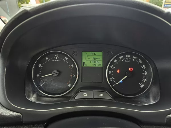 Škoda Fabia II 1,2 TSi 63KW Fresch ALU - foto 15