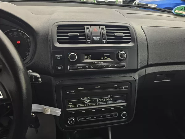Škoda Fabia II 1,2 TSi 63KW Fresch ALU - foto 17