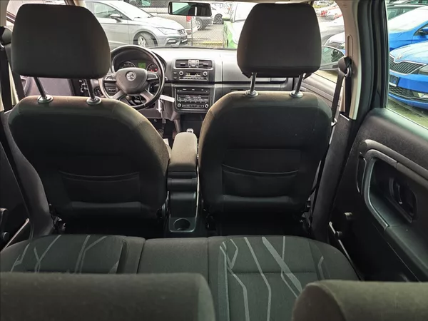 Škoda Fabia II 1,2 TSi 63KW Fresch ALU - foto 27