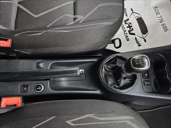 Škoda Fabia II 1,2 TSi 63KW Fresch ALU - foto 32