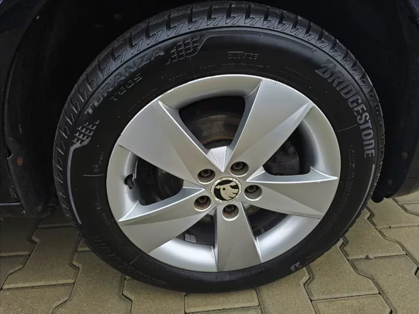 Škoda Fabia II 1,2 TSi 63KW Fresch ALU - foto 41