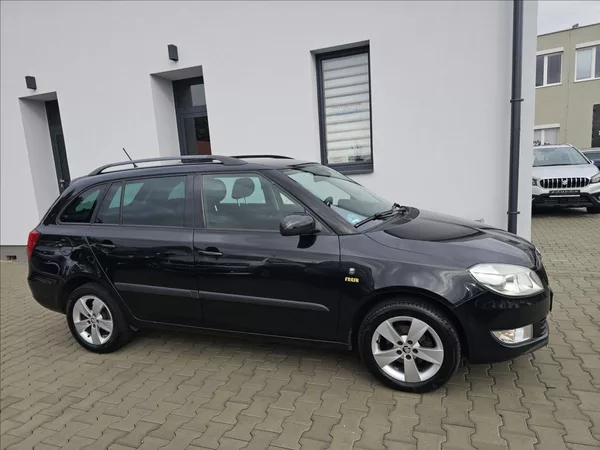 Škoda Fabia II 1,2 TSi 63KW Fresch ALU - foto 5