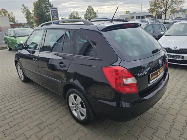 Škoda Fabia II 1,2 TSi 63KW Fresch ALU - foto 8