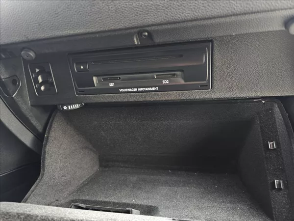 Volkswagen Passat B8 2,0 TDi 110KW Highline - foto 36