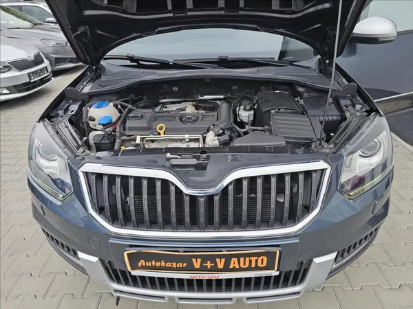 Škoda Yeti 1,4 TSi 90KW Adventure NAVI TZ - foto 42