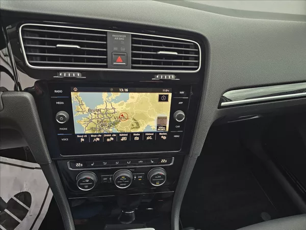 Volkswagen Golf VII 1,4 TSi Highline NAVI - foto 19