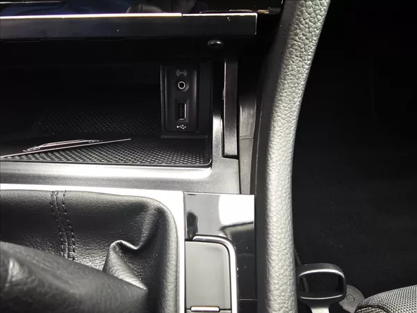 Volkswagen Golf VII 1,4 TSi Highline NAVI - foto 22