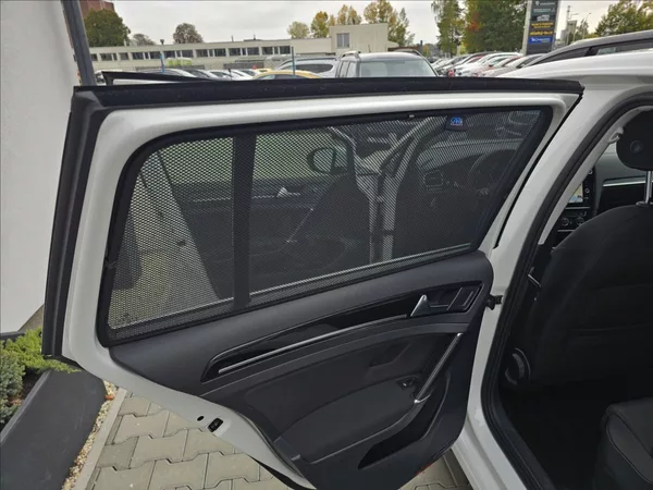 Volkswagen Golf VII 1,4 TSi Highline NAVI - foto 30