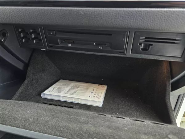 Volkswagen Golf VII 1,4 TSi Highline NAVI - foto 38