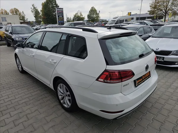 Volkswagen Golf VII 1,4 TSi Highline NAVI - foto 8