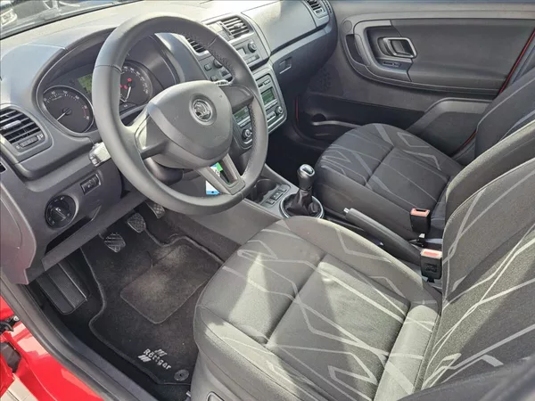 Škoda Fabia II 1,2TSi 63 KW Joy STK - foto 11