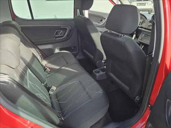 Škoda Fabia II 1,2TSi 63 KW Joy STK - foto 28