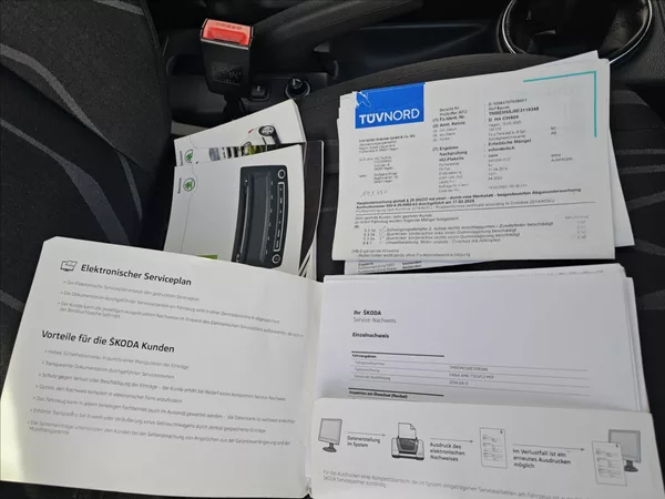 Škoda Fabia II 1,2TSi 63 KW Joy STK - foto 32