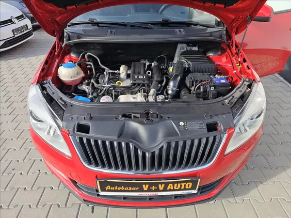 Škoda Fabia II 1,2TSi 63 KW Joy STK - foto 39