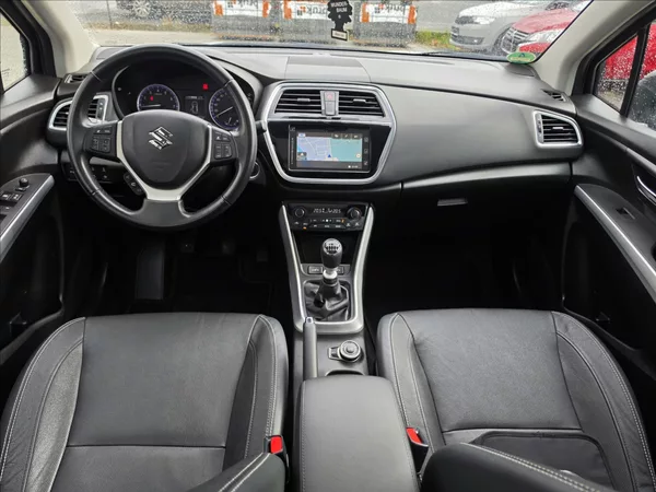 Suzuki SX4 S-Cross 1,4 Mild Hybrid AllGrip Premiu - foto 24