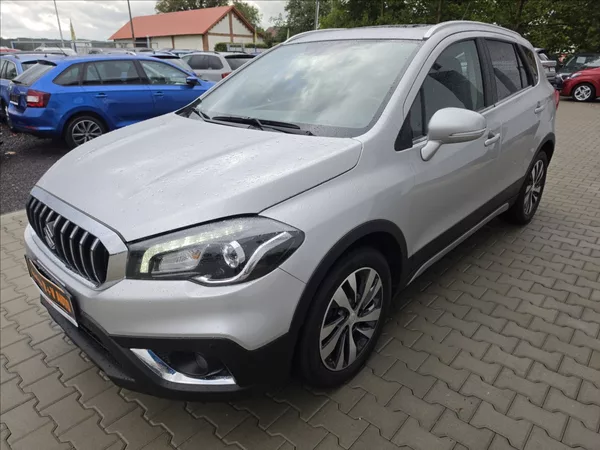 Suzuki SX4 S-Cross 1,4 Mild Hybrid AllGrip Premiu - foto 3
