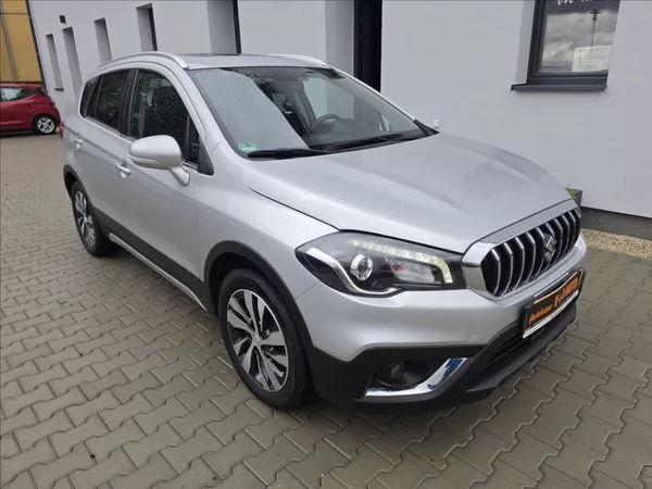 Suzuki SX4 S-Cross 1,4 Mild Hybrid AllGrip Premiu - foto 4