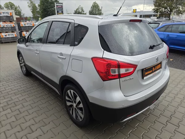 Suzuki SX4 S-Cross 1,4 Mild Hybrid AllGrip Premiu - foto 8