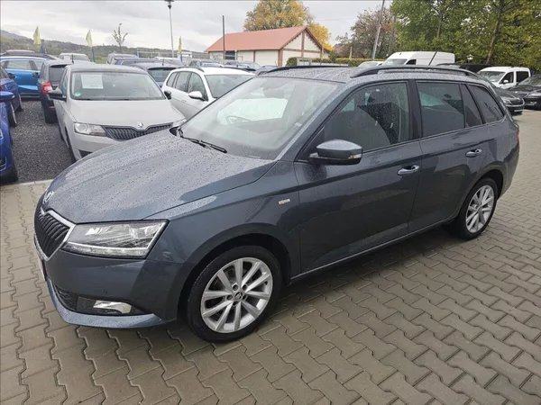 Škoda Fabia III 1,0 MPi55 KW Soleil - foto 10