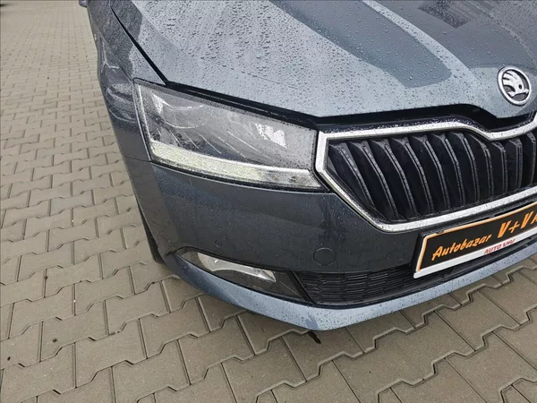 Škoda Fabia III 1,0 MPi55 KW Soleil - foto 40