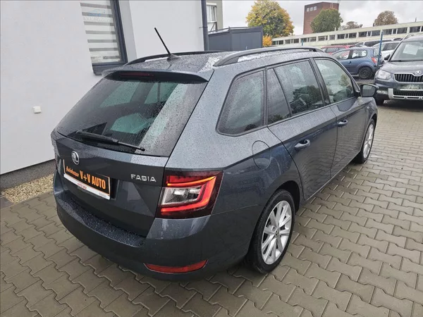 Škoda Fabia III 1,0 MPi55 KW Soleil - foto 6