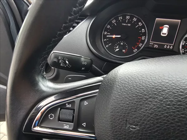 Škoda Octavia III 2,0TDi 110KW DSG Elegance - foto 17