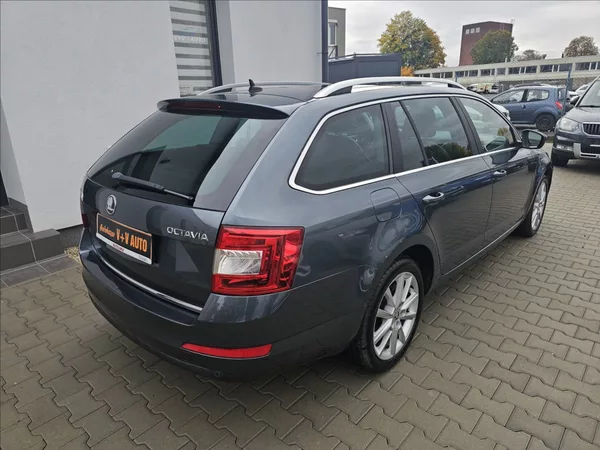 Škoda Octavia III 2,0TDi 110KW DSG Elegance - foto 6