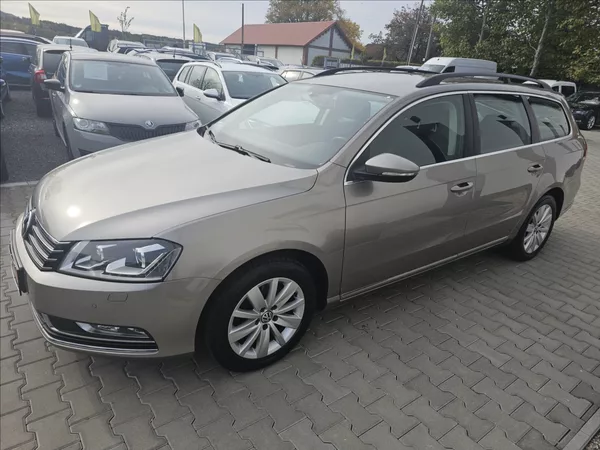 Volkswagen Passat B VII 1,4 TSi Comfortline - foto 10