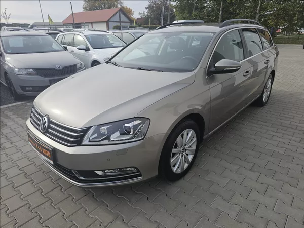 Volkswagen Passat B VII 1,4 TSi Comfortline - foto 3