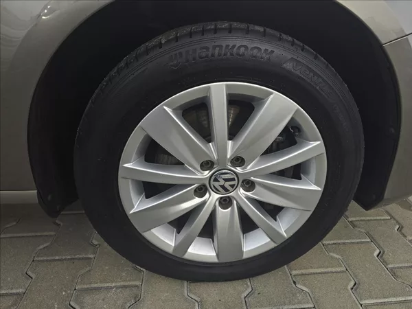 Volkswagen Passat B VII 1,4 TSi Comfortline - foto 39
