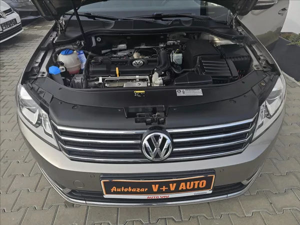 Volkswagen Passat B VII 1,4 TSi Comfortline - foto 42