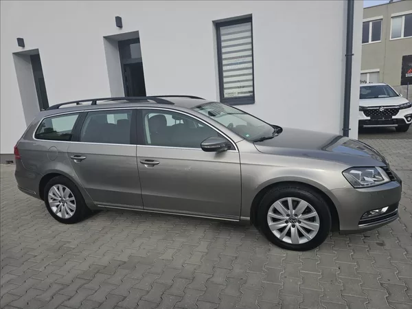 Volkswagen Passat B VII 1,4 TSi Comfortline - foto 5