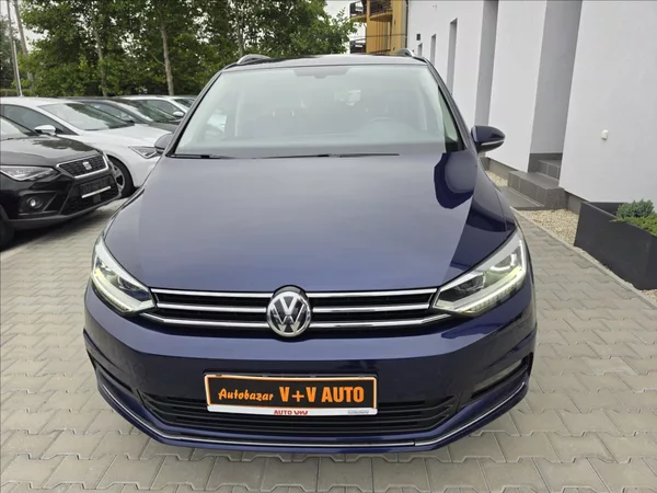 Volkswagen Touran 1,4 TSi 110KW DSG Highline 7MÍ - foto 2