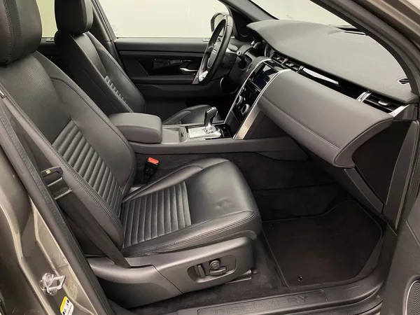 Land Rover Discovery Sport D150 S AWD AUT CZ - foto 23