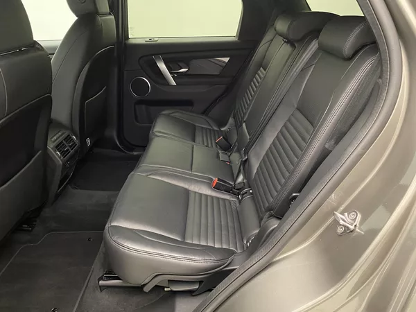 Land Rover Discovery Sport D150 S AWD AUT CZ - foto 5