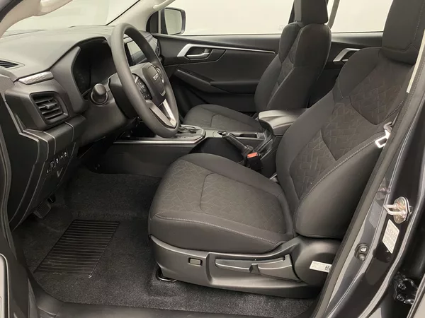 Isuzu D-Max Double Cab 1,9l LS 4x4 AUT - foto 13