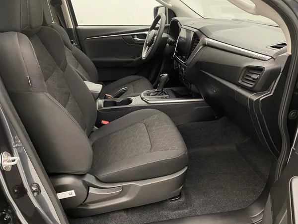 Isuzu D-Max Double Cab 1,9l LS 4x4 AUT - foto 16