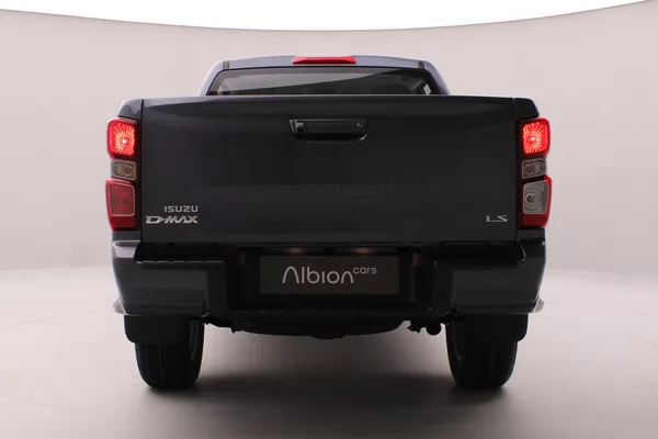 Isuzu D-Max Double Cab 1,9l LS 4x4 AUT - foto 3