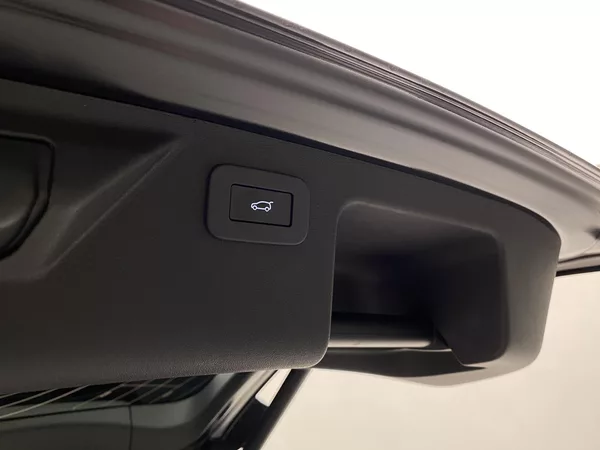 Land Rover Discovery Sport D200 LANDMARK AWD AUT