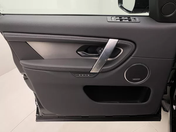 Land Rover Discovery Sport D200 LANDMARK AWD AUT - foto 9