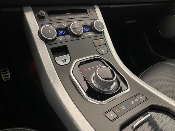 Land Rover Range Rover Evoque TD4 HSE AWD AUT CZ - foto 26